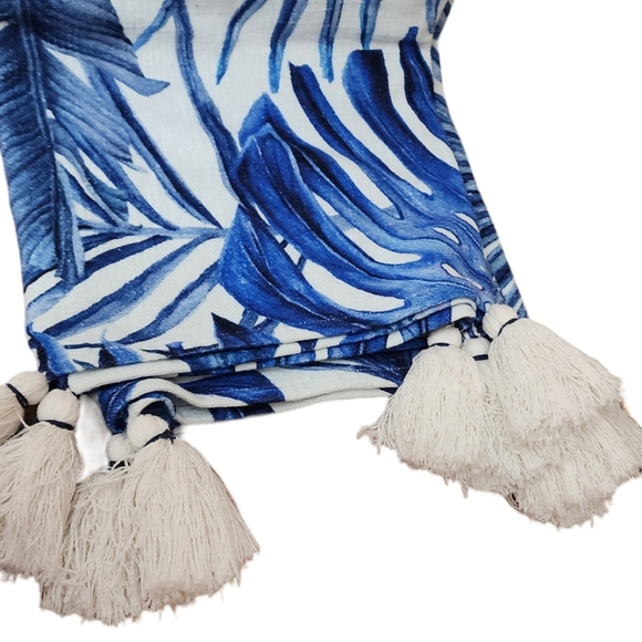 Coastal Collection Throw Blanket Made in India 100%  Cotton Lg Tassels - Picture 2 of 8